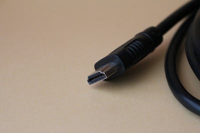 services_av_install_hdmi_cable